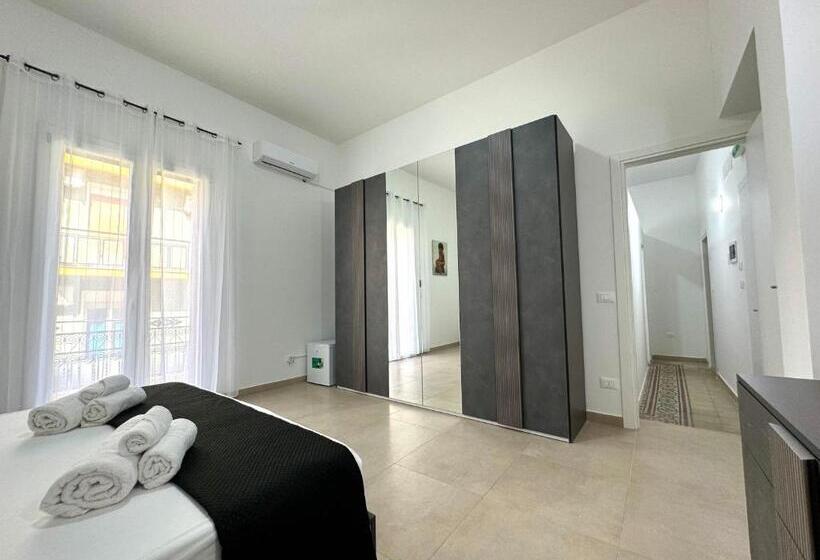 バルコニー付きジュニアスイート, Casa Ferrante