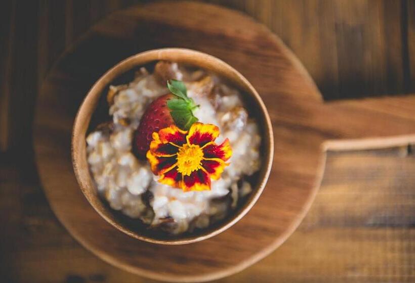 带大床的标准间, Byron Yoga Centre