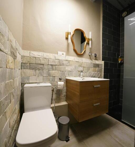 חדר סטנדרט, Gîte En Face Du Château De Nizas, Totale Renovation Et Changement De Proprietaire, 4 Chambres D Hôte