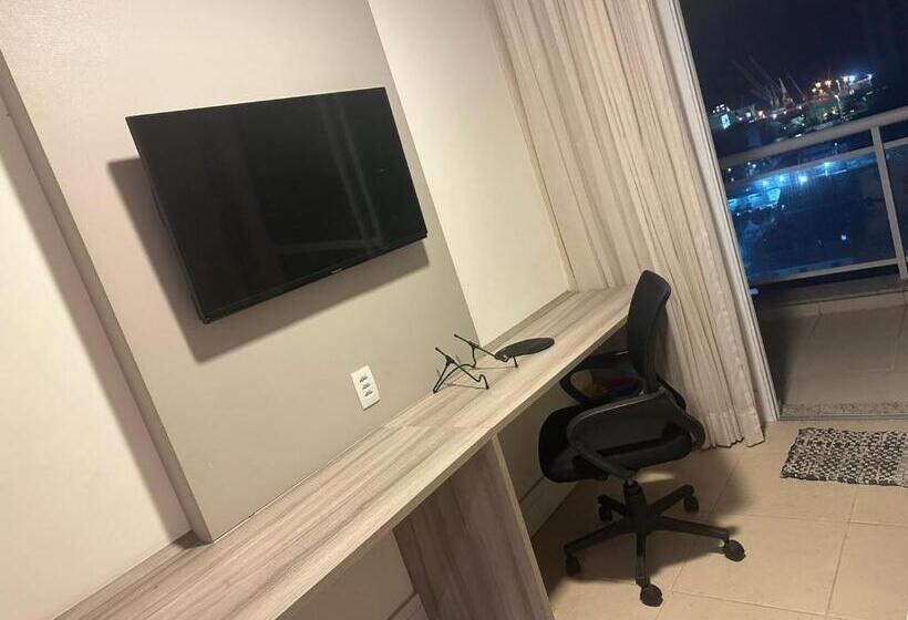 דירת חדר עם נוף לים ומרפסת, Flat, Apart Hotel, Suite Master, Loft, Studio, Quarto, Apto No Centro De Macaé Próximo A Praia De Im