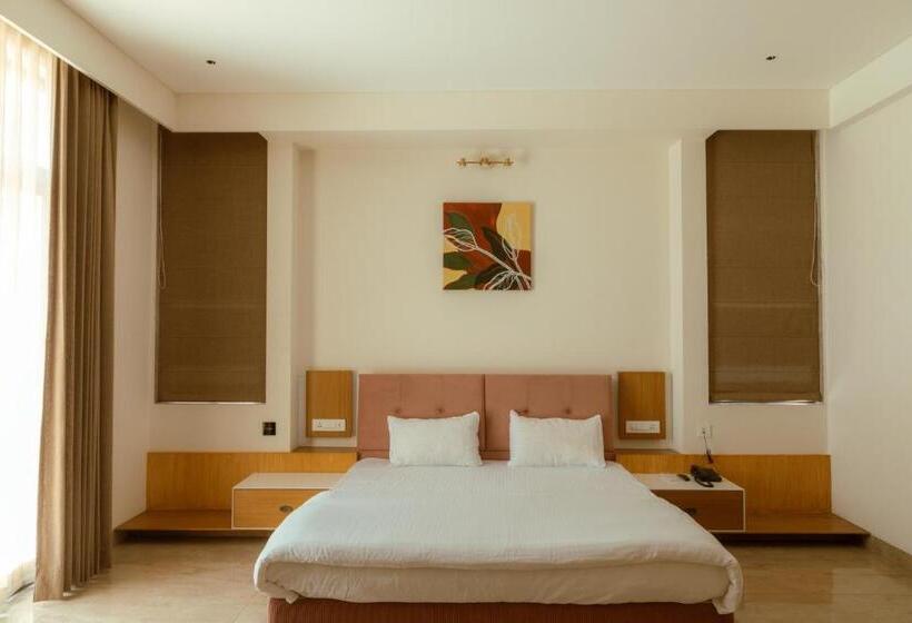 디럭스 스위트 킹 침대, Green Windows Resort