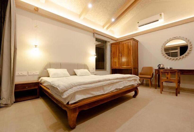 کابین, Green Windows Resort