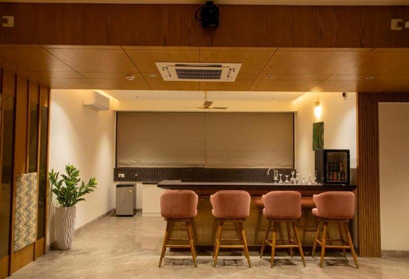 キングサイズベッドのデラックスルーム, Green Windows Resort