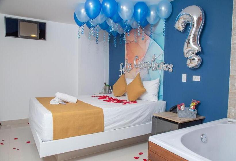 Полулюкс, Bajo La Luna