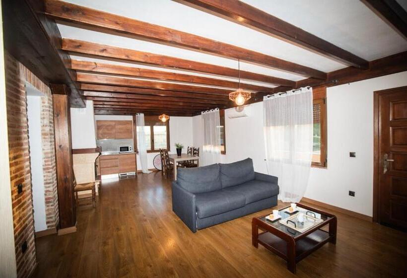 شقة غرفة واحدة, Villas De Miranda