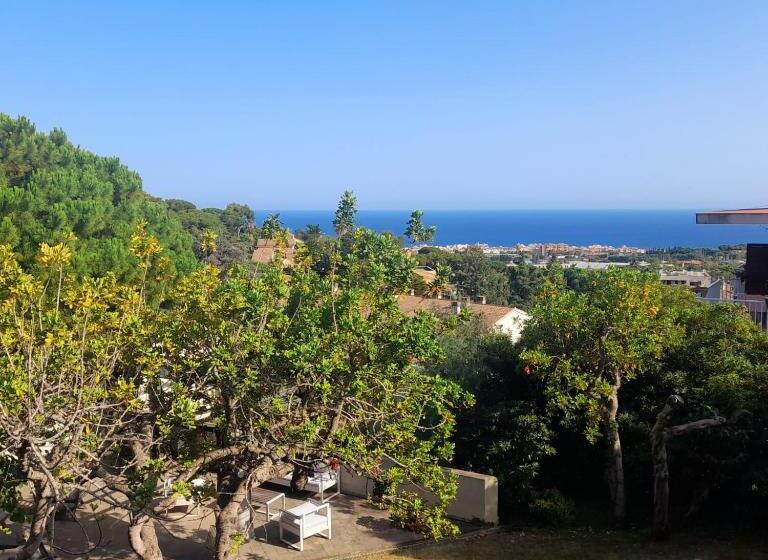 Номер Deluxe, Ca La Michele