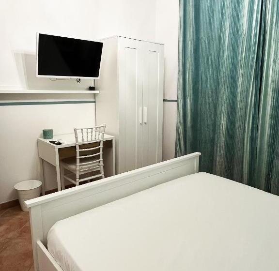 اتاق استاندارد با سرویس بهداشتی مشترک, Agriturismo Domus Tuscia