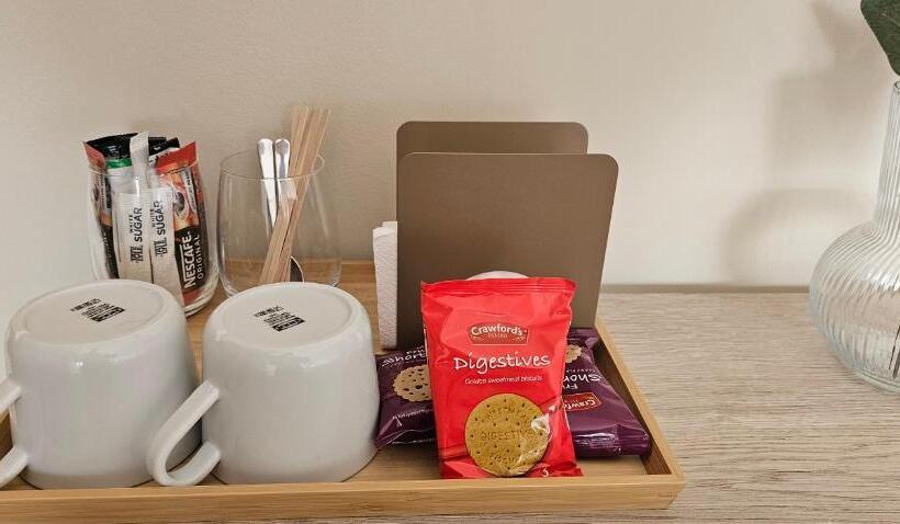 豪华三人间, Msm Arena