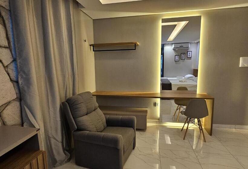 자쿠지 스위트, Rancho Parati