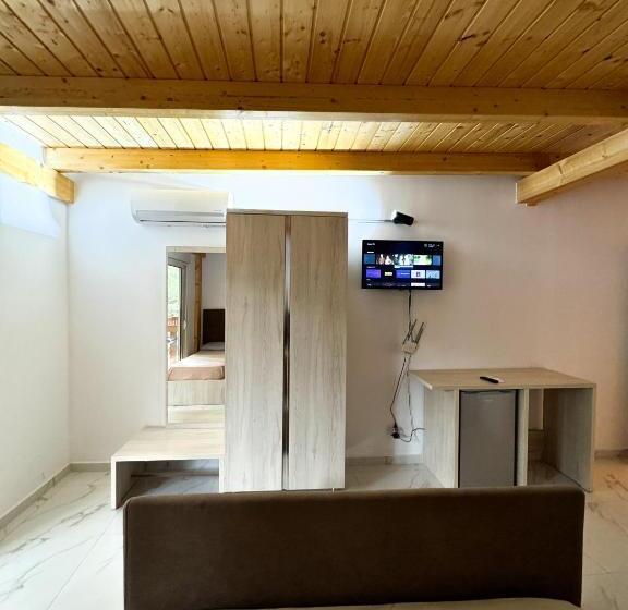 스탠다드 테라스 룸, Velipoja Escape