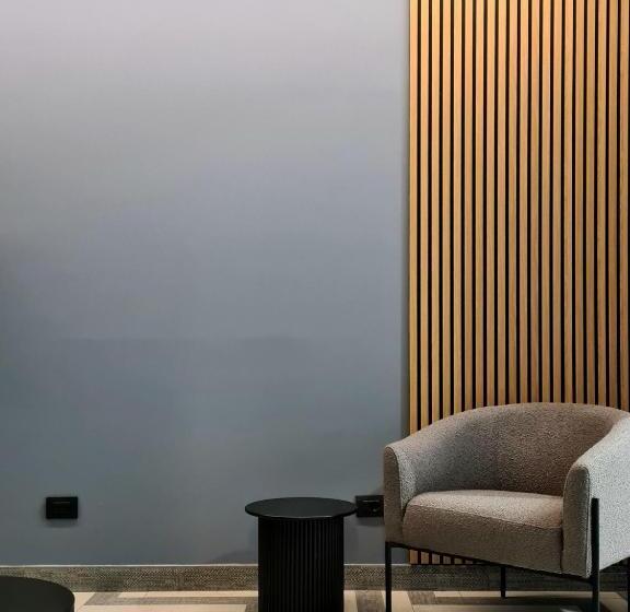 اتاق لوکس, Serendipity Rooms   Navigli