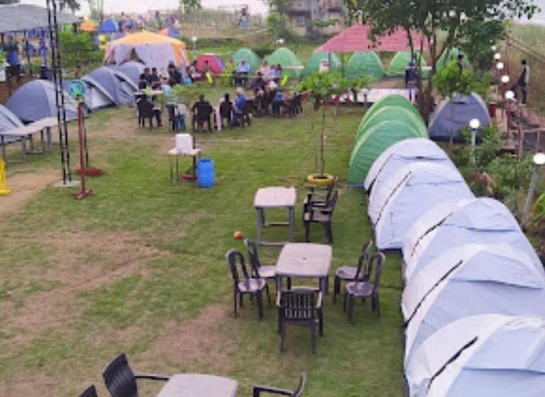 Standard Tent, Camp Pawna View Maval