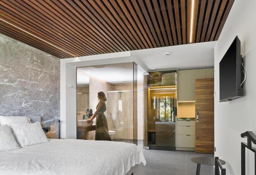 스탠다드 스튜디오 (테라스구비), Tq 10 Boutique