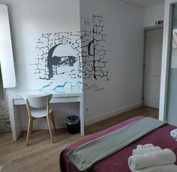 スイート, Urbe Sanchina   Hostel & Suites