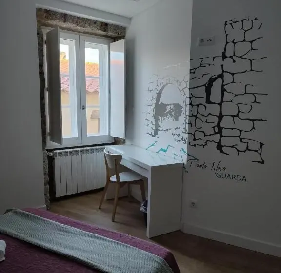 スイート, Urbe Sanchina   Hostel & Suites