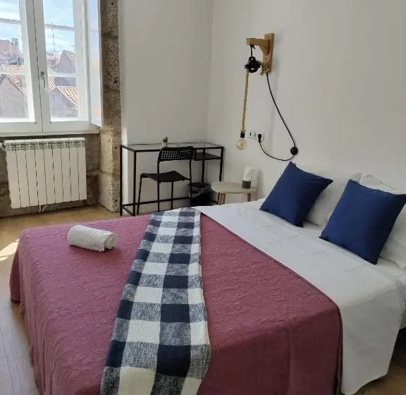 スイート, Urbe Sanchina   Hostel & Suites