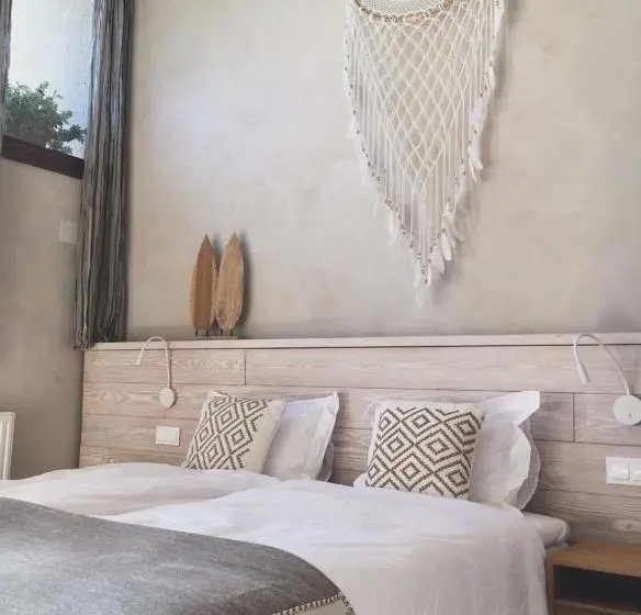 デラックストリプルルーム, Torres De Selma   Eco Resort