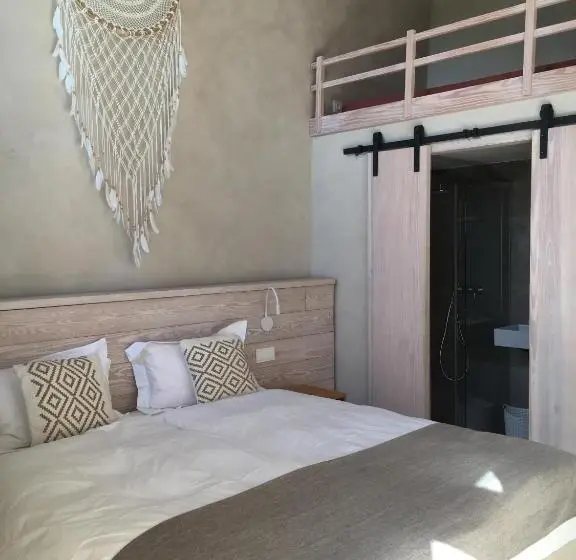 デラックストリプルルーム, Torres De Selma   Eco Resort
