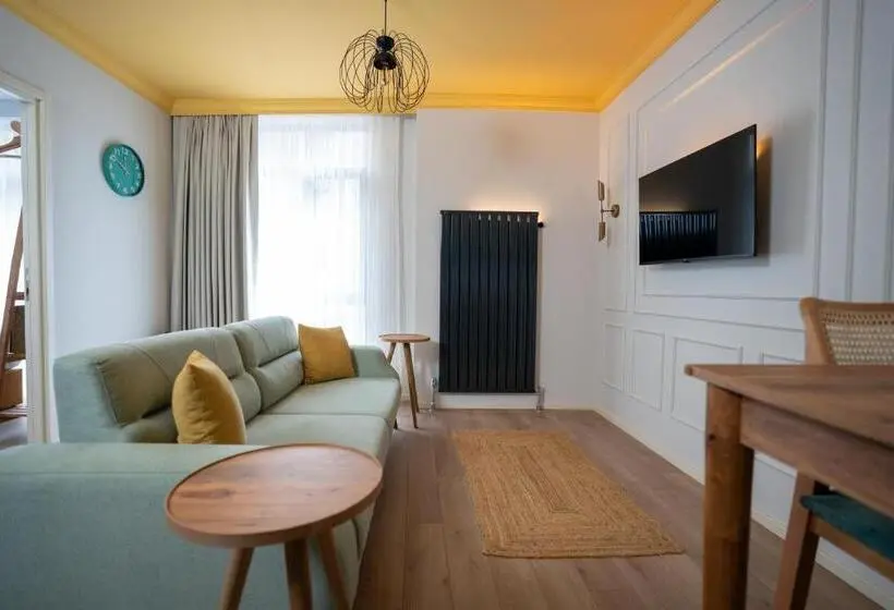 سوییت جونیور لوکس, Bird Nest Suites