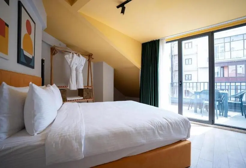 سوییت دوبلکس, Bird Nest Suites