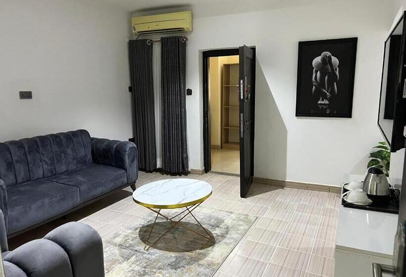 آپارتمان کلاسیک 1 خوابه, Apartment550