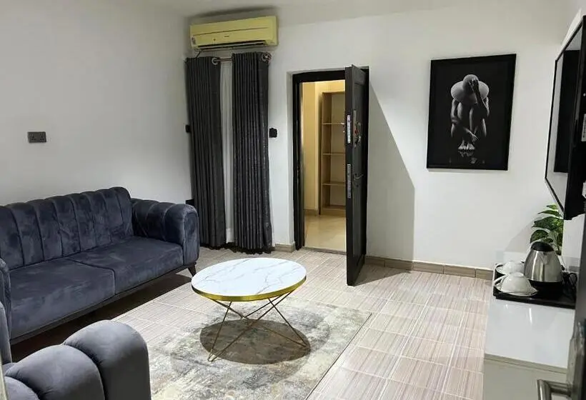 آپارتمان کلاسیک 1 خوابه, Apartment550