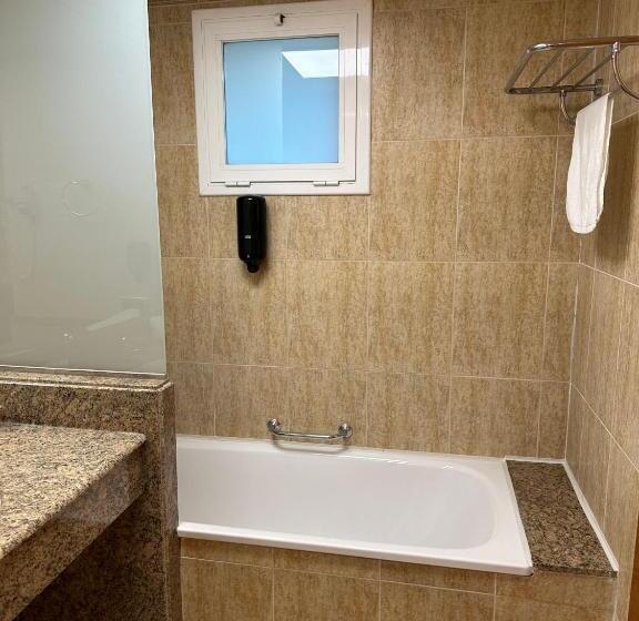 Четырехместный Номер Superior, Cambrils Paradise