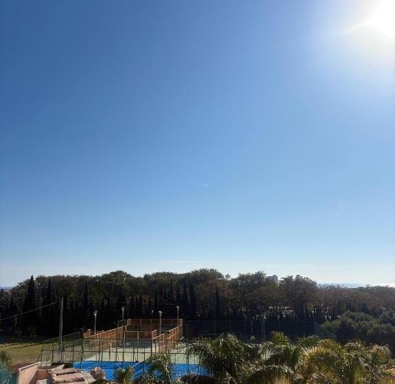 غرفة قياسية, Cambrils Paradise