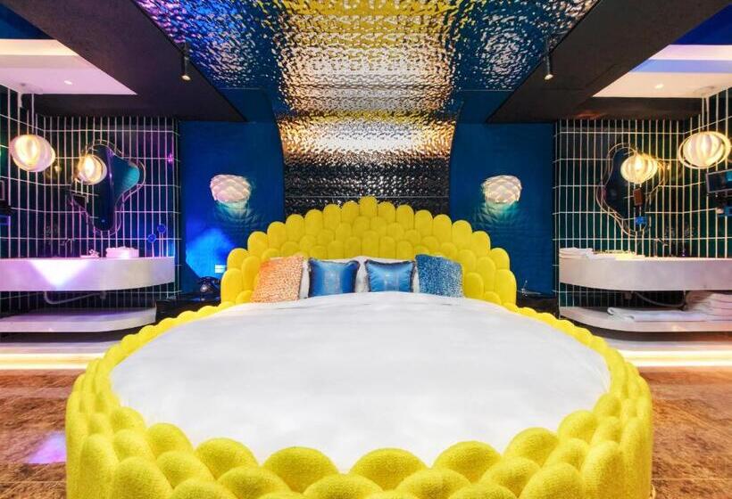 جناح ديلوكس, Space Design