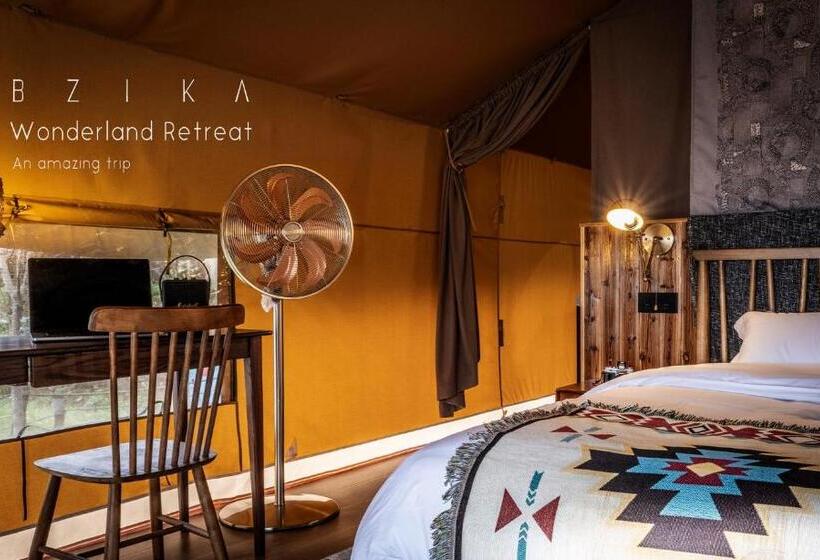Семейный Номер Вид на Горы, Bzika Wonderland Retreat  Zhangjiajie National Forest Park Store