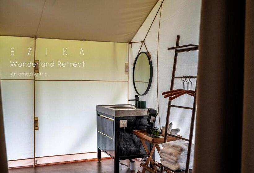 בקתת סופריור בת חדר 1, Bzika Wonderland Retreat  Zhangjiajie National Forest Park Store