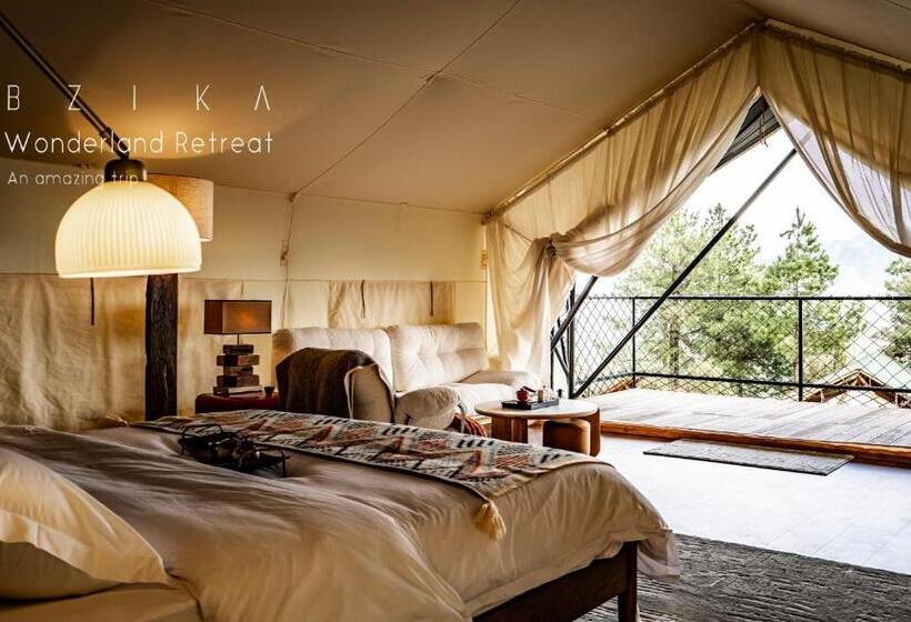 Номер Стандарт с Террасой, Bzika Wonderland Retreat  Zhangjiajie National Forest Park Store