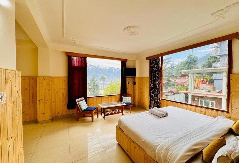 اتاق سوپریور با تخت بزرگ, Suraj Retreat Inn