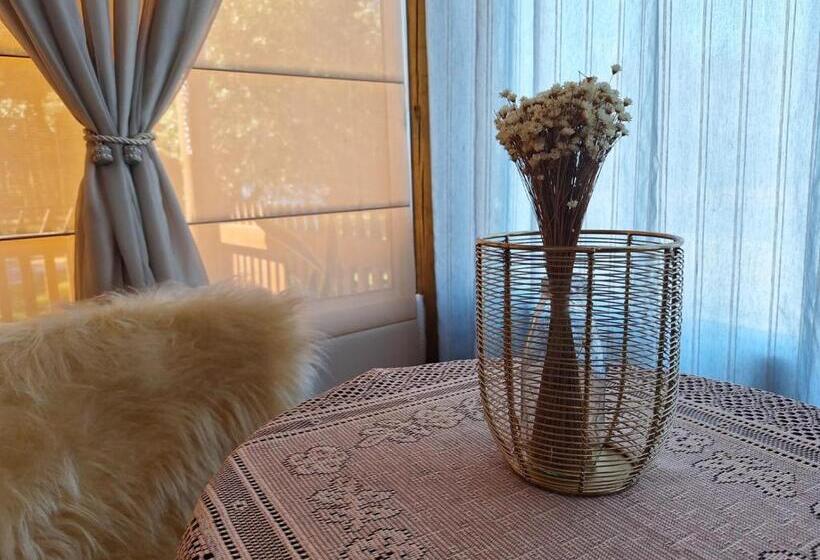 جناح مطل على البحيرة, Lago Di Venezia