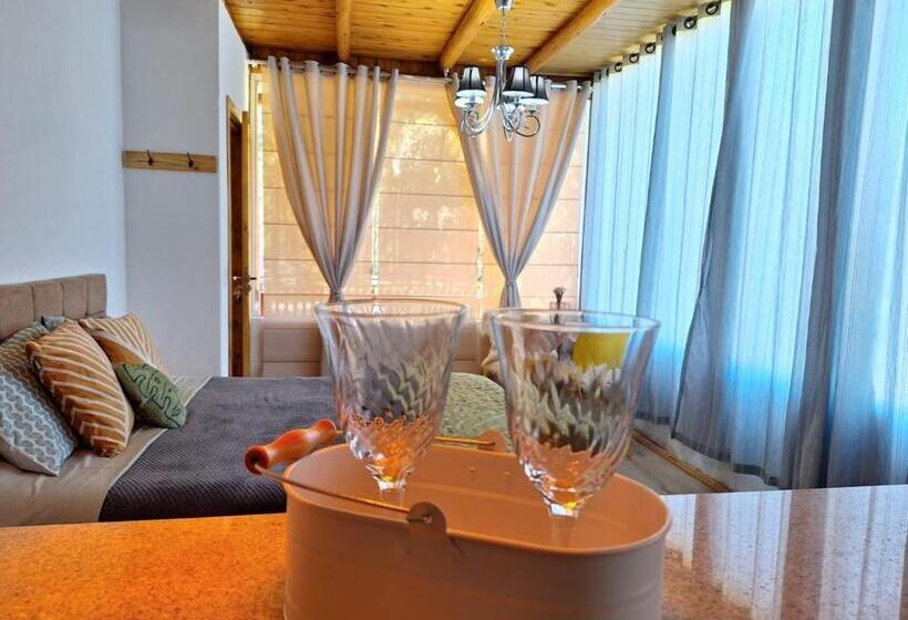 Suite with lake view, Lago Di Venezia