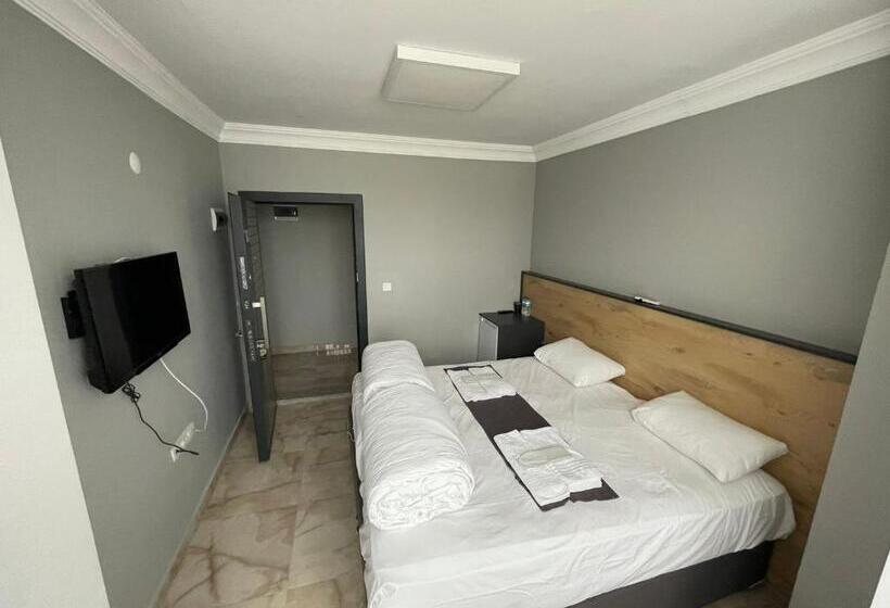 オーシャンビューデラックスルーム, Art Suit Otel