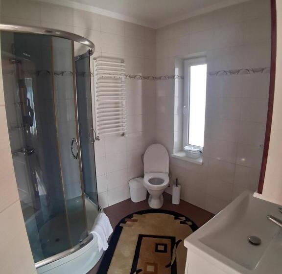 اتاق خانوادگی, аромат греції