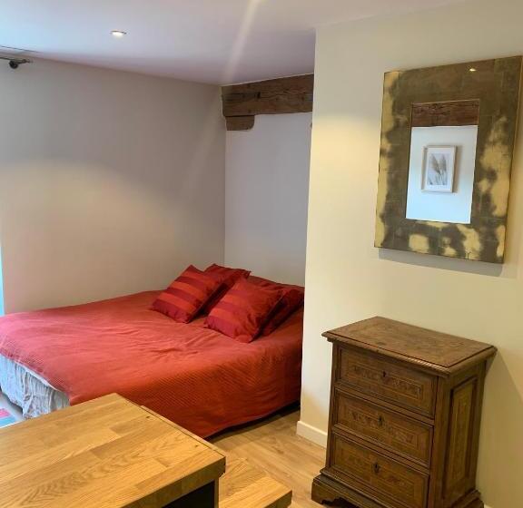 Студио Стандарт Вид на Сад, Maison D Hôtes Et Bien être Ahimsa