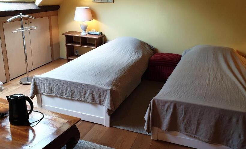 Трехместный Номер Стандарт Вид на Сад, Maison D Hôtes Et Bien être Ahimsa