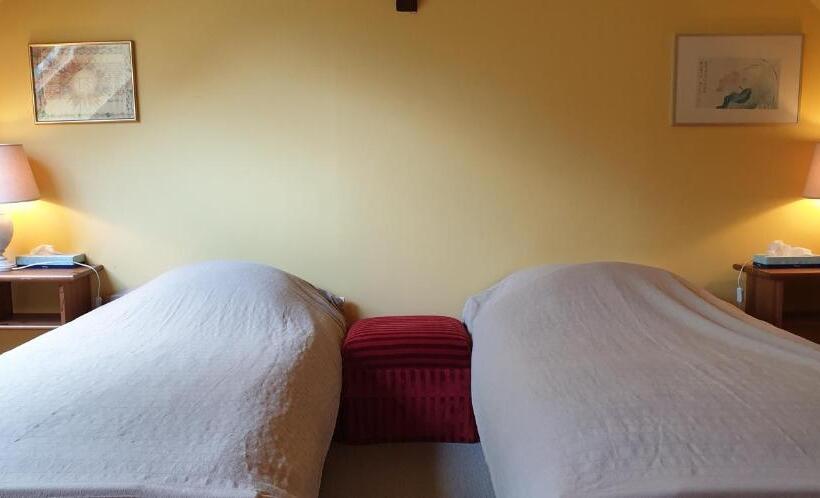 Трехместный Номер Стандарт Вид на Сад, Maison D Hôtes Et Bien être Ahimsa