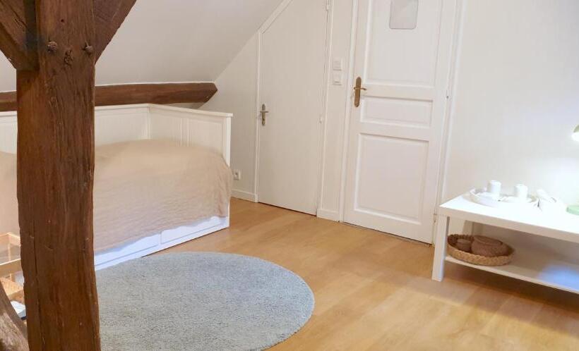 Четырехместный Номер Стандарт Вид на Сад, Maison D Hôtes Et Bien être Ahimsa