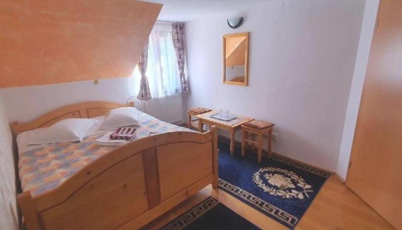 חדר סטנדרט, Pensiunea Miruna