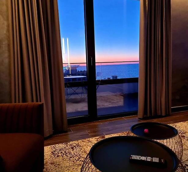 Люкс Superior Вид на Море, Henry Resort & Spa