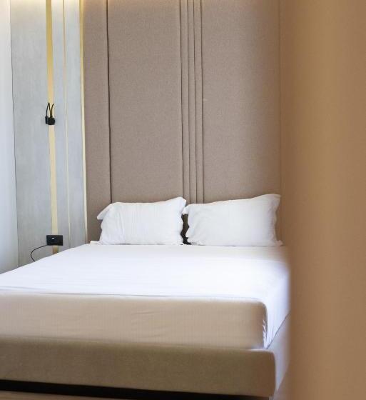 Номер Deluxe, Henry Resort & Spa