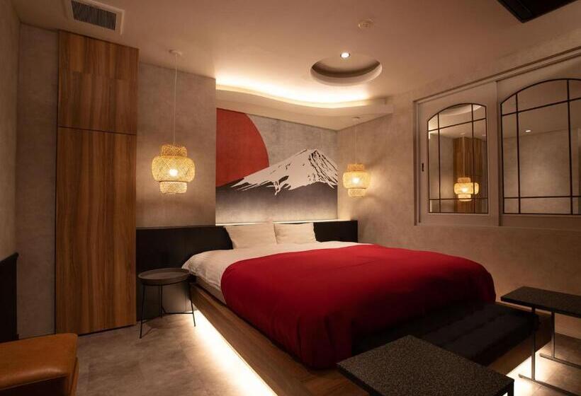 스탠다드 룸 킹사이즈 침대, Odo Adult Only