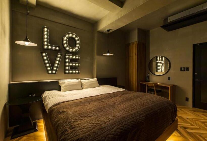 디럭스 룸, Odo Adult Only