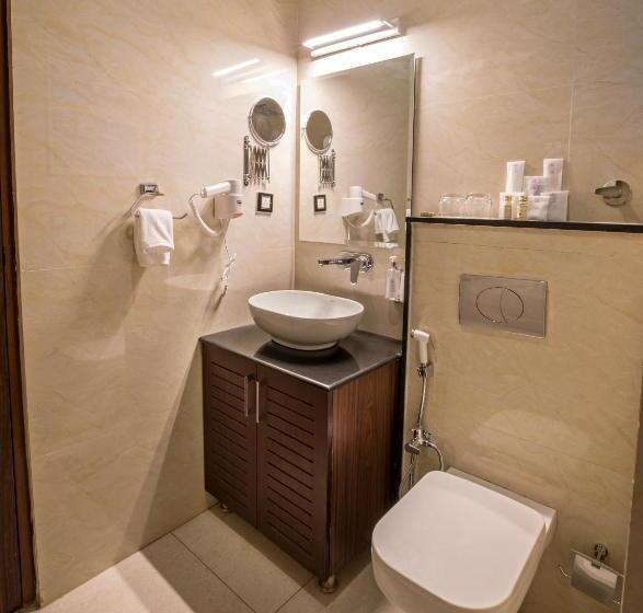 Deluxe Rum, Regenta Inn On The Ganges Rishikesh