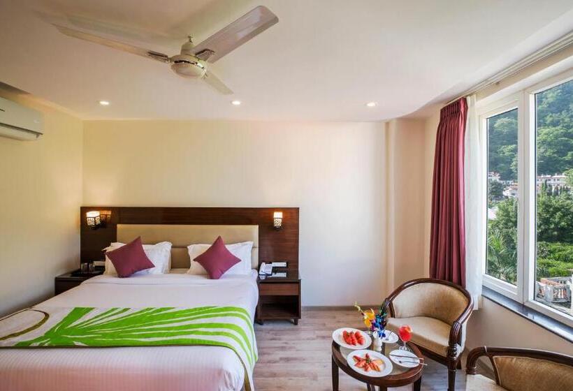 Superior Rum, Regenta Inn On The Ganges Rishikesh