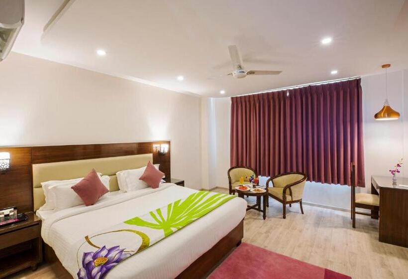 Superior Rum, Regenta Inn On The Ganges Rishikesh