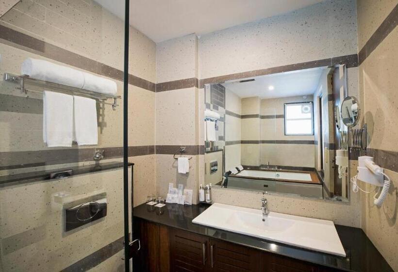 Svit, Regenta Inn On The Ganges Rishikesh